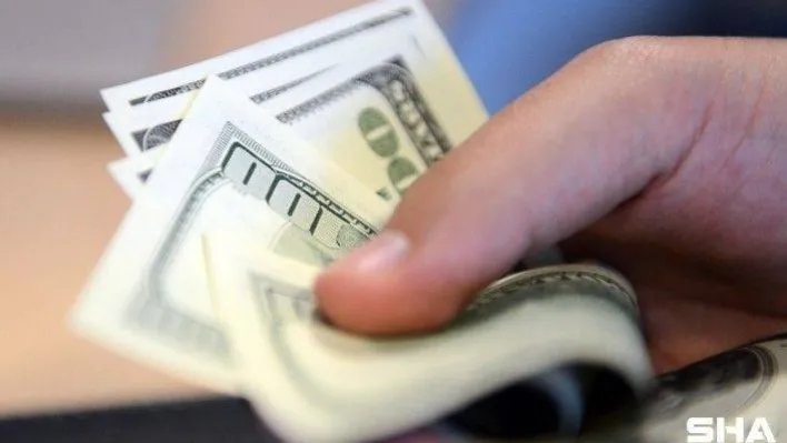Geçen ay ekonomide en fazla dolar konuşuldu