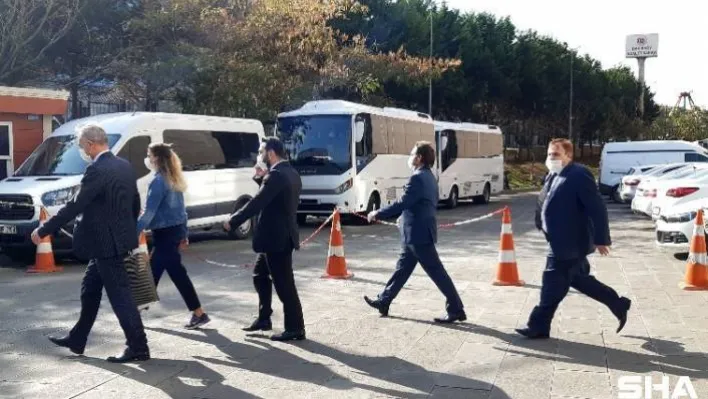 Komşularını döven baba ve oğullarının davasında mütalaa