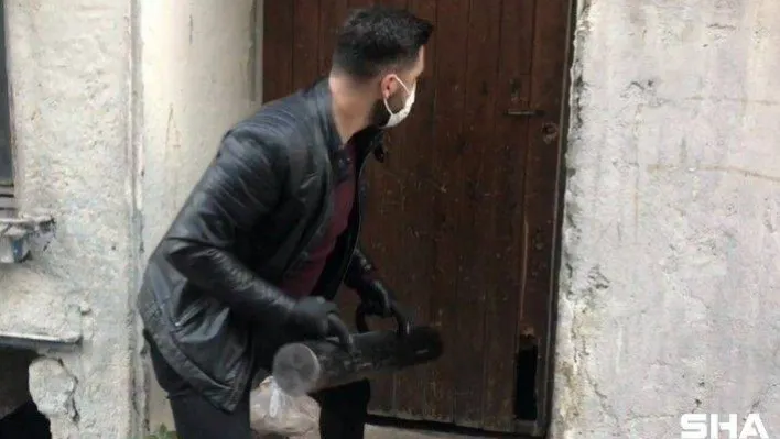 (Özel) Narkotik operasyonunda elektrik panosundan kokain, kanepeden pompalı çıktı