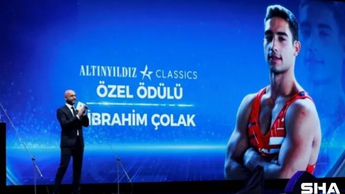 Altınyıldız Classics Özel Ödülü'nün sahibi İbrahim Çolak oldu