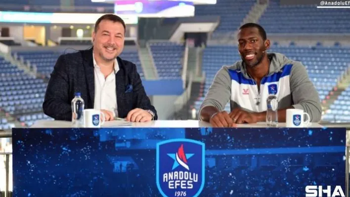 'Dunston Blokları' artık Sinan Erdem Spor Salonu'nda