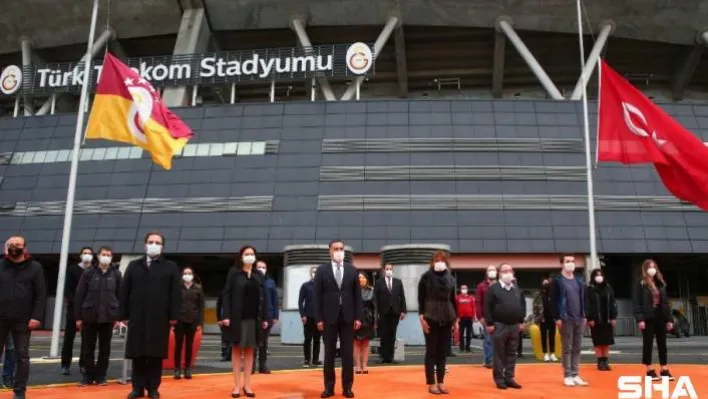 Galatasaray, Atatürk için anma töreni düzenledi