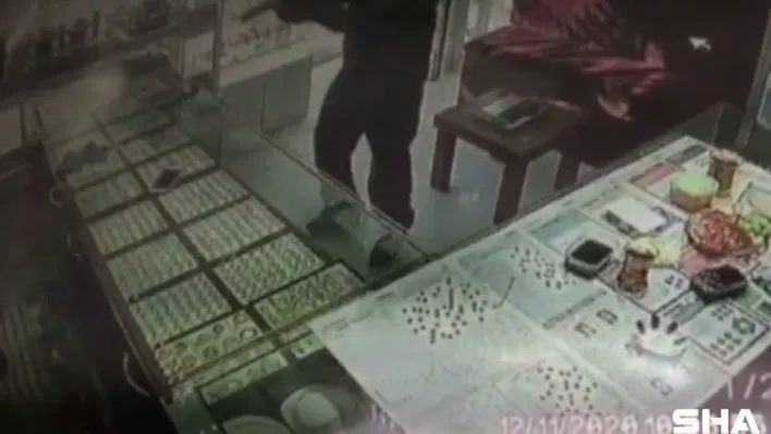 Kuyumcuyu vuran gözü dönmüş gaspçılar yakalandı