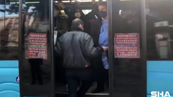 (Özel)Cezalara rağmen, Esenyurt'ta 'koronabüs' yolculuğu