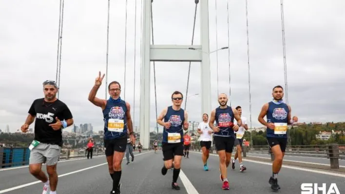 Red Bull Challengers İstanbul Maratonu'nda koştu