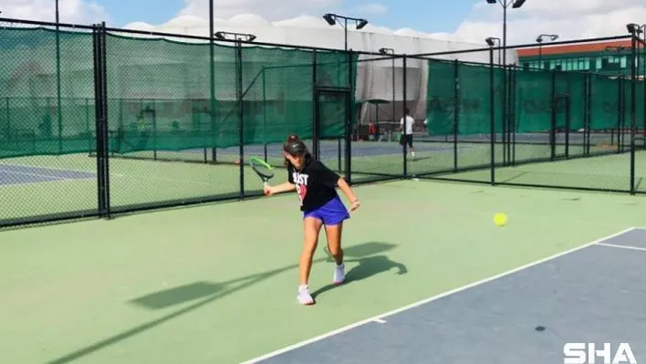 Silivri'nin tenisteki gururu İrem Kurt