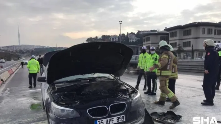15 Temmuz Şehitler Köprüsünde lüks otomobil alevlere teslim oldu