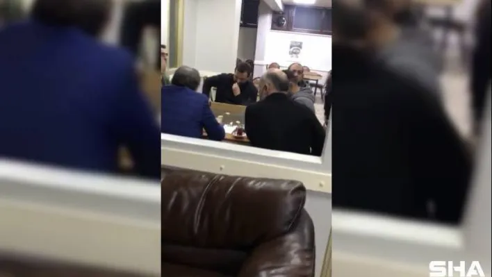 Beyoğlu'nda kepengi indirip oyun oynatan kıraathaneye baskın