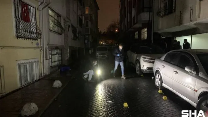 Beyoğlu'nda silahlı saldırı: 16 yaşındaki genç ağır yaralı
