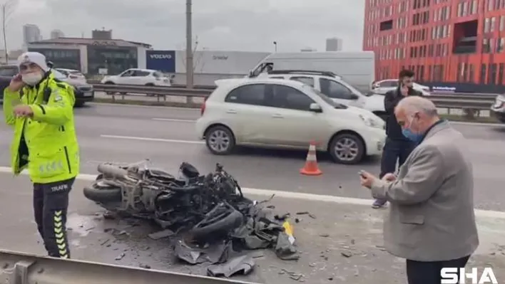 E-5'te motosiklet otomobile arkadan çarptı: 1 ölü