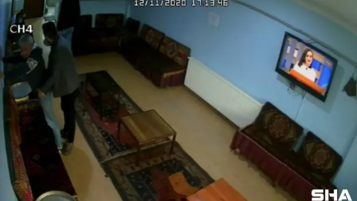 Esenler'de küçük kızı istismar eden şahsın yakalanma anı kamerada