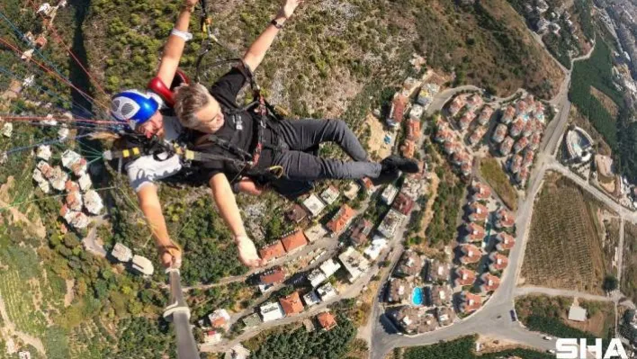 Eski Bakan Tüzmen, formunu koruyor
