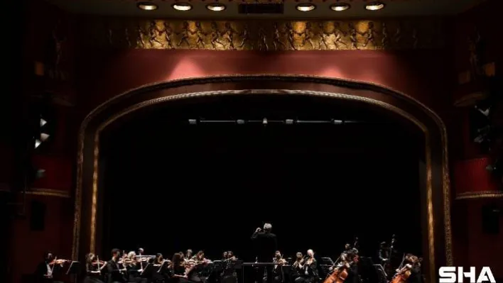 Kadıköy Belediyesi pandemi orkestrası ilk kez sahne aldı