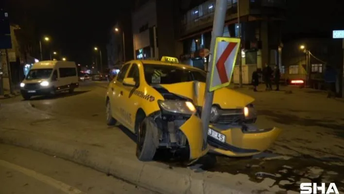 Kaza yaptı, aracını olduğu yerde bırakıp uzaklaştı