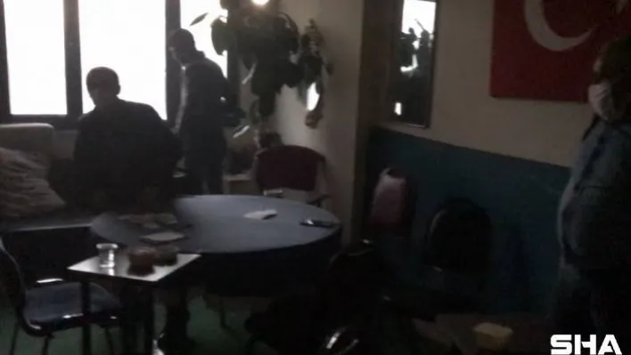 Kısıtlamada 'cenazemiz var' diyerek toplanıp kumar oynadılar