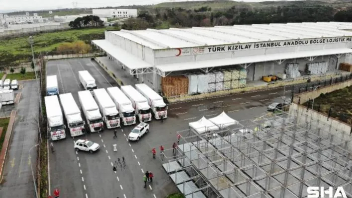 Kızılay Azerbaycan ve Bosna Hersek'e toplamda 9 tır yardım gönderdi
