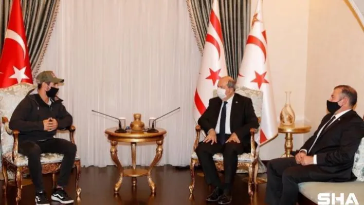 KKTC Cumhurbaşkanı Ersin Tatar, Red Bull sporcusu Bora Altıntaş'ı kabul etti