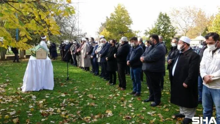 Mahmut Sami Ramazanoğlu'nun son halifelerinden Erenköylü Hacı Hikmet Tuzkaya toprağa verildi