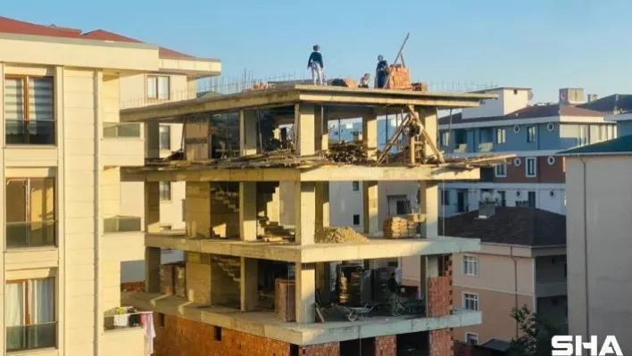 (Özel) Gençlerin çatıda fotoğraf aşkı yürekleri ağza getirdi