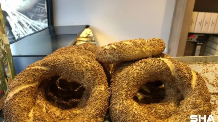 Pandemide talebi azalan simit sokakta da pastane de aynı fiyatla satılıyor