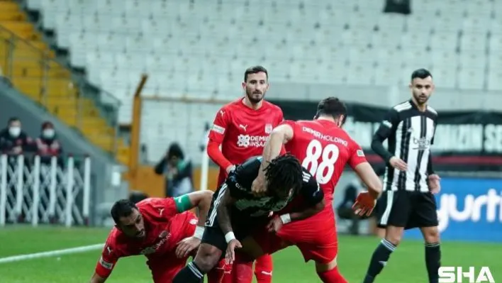 Süper Lig: Beşiktaş: 3 - Sivasspor: 0 (Maç sonucu)