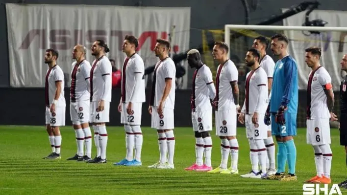 Süper Lig: Fatih Karagümrük: 0 - Galatasaray: 0 (Maç devam ediyor)