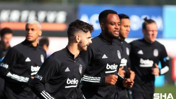 Beşiktaş kondisyon ve taktik çalıştı