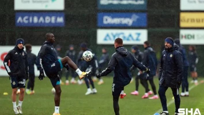 Fenerbahçe, BB Erzurumspor maçının hazırlıklarını tamamladı