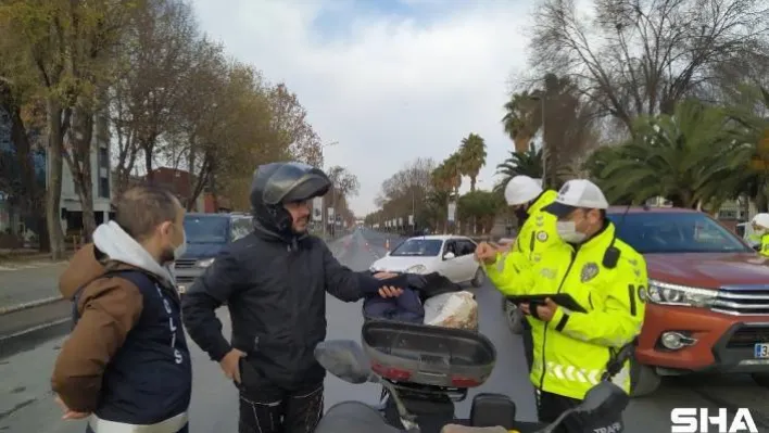 İstanbul'da 80 saatlik kısıtlamanın denetimleri sürüyor