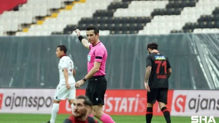 Süper Lig: Fatih Karagümrük: 0 - Trabzonspor: 0 (İlk yarı)