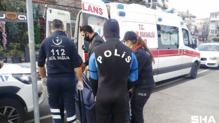 Beşiktaş'ta bir şahıs denize atlayarak intihar etti