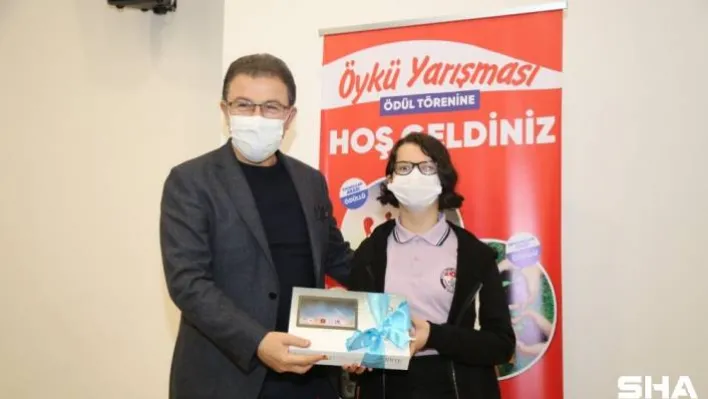 Eyüpsultan'da düzenlenen öykü yarışmasında ödüller sahiplerini buldu