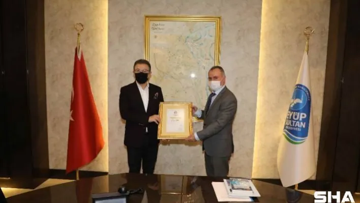 İstanbul Esnaf ve Bakkallar Odası'ndan Eyüpsultan Belediye Başkanı Deniz Köken'e teşekkür ziyareti