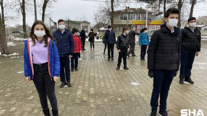 Mahalle ve köy okullarında yüz yüze eğitim başladı