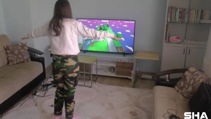 Sanal gerçeklik cihazı, Guillain-Barre sendromlu Elif'in tedavisini evine taşıdı