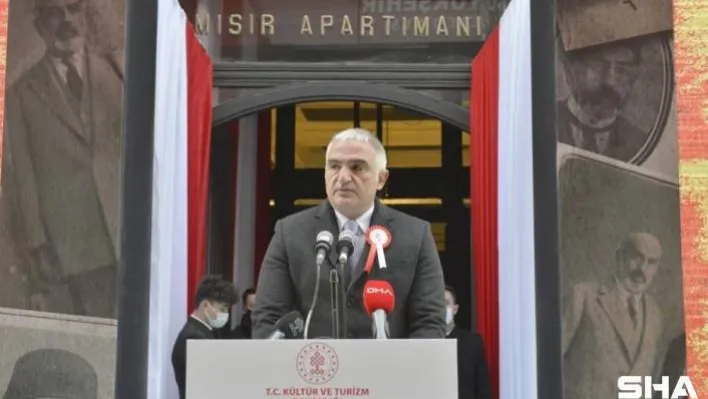 Beyoğlu İstiklal Caddesi'ndeki 'Mehmet Akif Ersoy Hatıra Evi' ziyarete açıldı