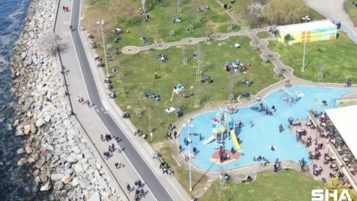 Caddebostan sahilinde pes dedirten görüntü: Doldu taştı