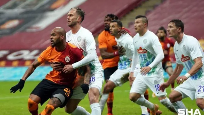 Christian Luyindama ve Marcao cezalı duruma düştü