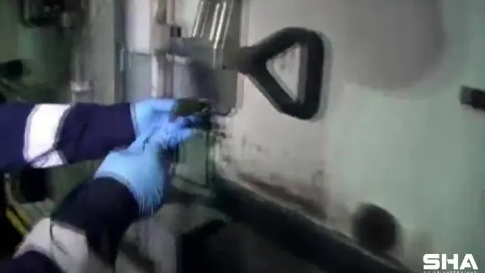 Kamyon kasasına gizlenmiş 300 kilonun üzerinde eroin ele geçirildi