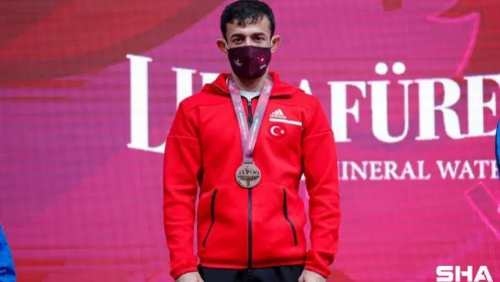 Millilerden Budapeşte'de 6 madalya, 4 olimpiyat kotası