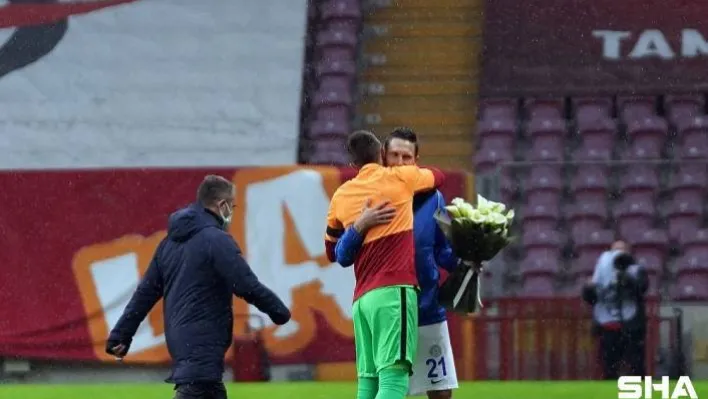 Süper Lig: Galatasaray: 1 - Çaykur Rizespor: 1 (Maç devam ediyor)