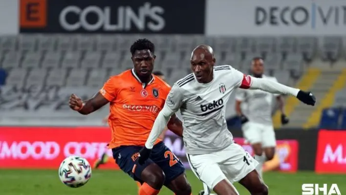 Süper Lig: Medipol Başakşehir: 0 - Beşiktaş: 1 (İlk yarı)