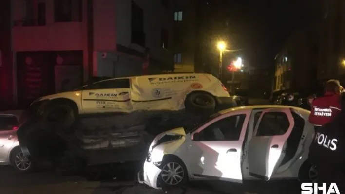 Ümraniye'de kontrolsüz sürücüler dehşet saçtı: 1 yaralı