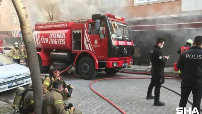 Güngören'de medikal deposunda korkutan yangın