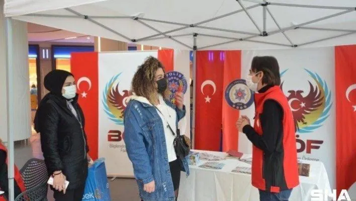 İstanbul Terörle Mücadele Şubesi, terör örgütlerine karşı vatandaşları bilgilendiriyor: 84 bine yakın aileyle temas kuruldu