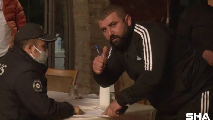 (Özel) Pendik'te kısıtlamayı delip restoranda alkol alan şahıs, 'Kamera beni çekmeden cezaya imza atmam'