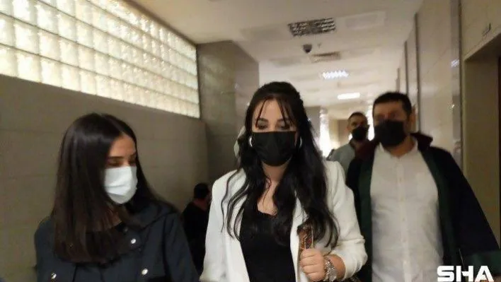 Ferdi Tayfur'un kızının nafaka davasının görülmesine devam edildi