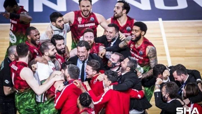 Pınar Karşıyaka kupa için parkeye çıkıyor