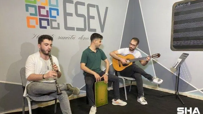 Bu okul Türkiye çapında müzisyenler yetiştiriyor