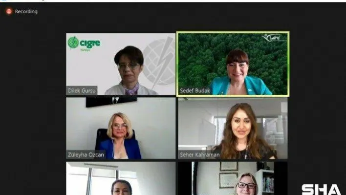 Dünya Kadın Mühendisler Günü'nde mühendis kadınlar bir araya geldi